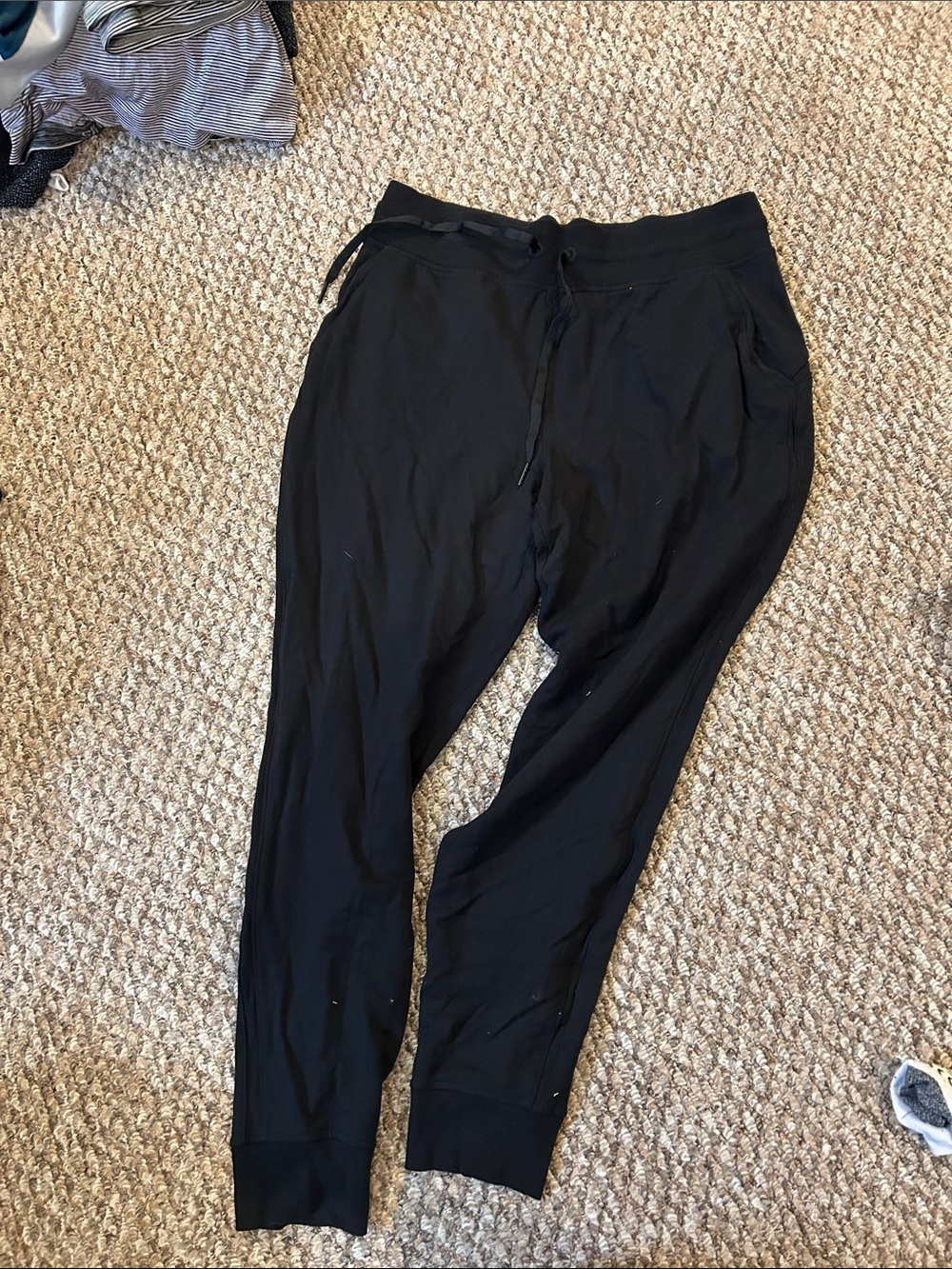 Lulu woman’s Jogger Pants